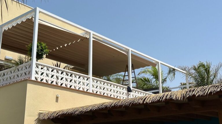 instalacion toldo telon solarium cambrils